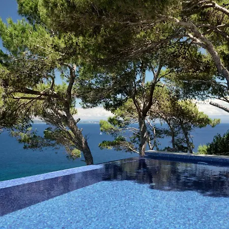 Iconic Ionian Mudita Villa, By Thinkvilla Villa