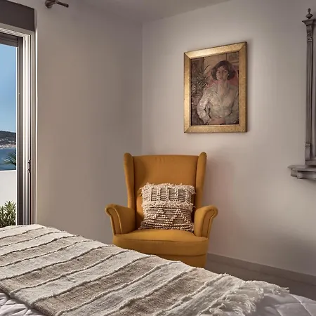 Iconic Ionian Mudita Villa, By Thinkvilla Vila *