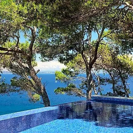 Iconic Ionian Mudita Villa, By Thinkvilla Αργάσι