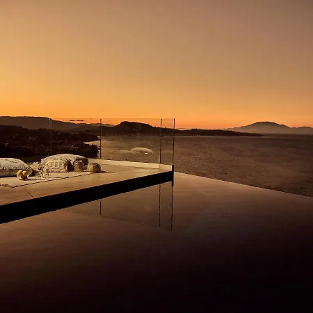 Vila Iconic Ionian Mudita Villa, By Thinkvilla *